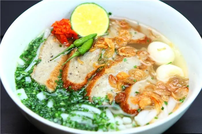Bánh canh chả cá - món ăn dân dã nhưng vô cùng lôi cuốn