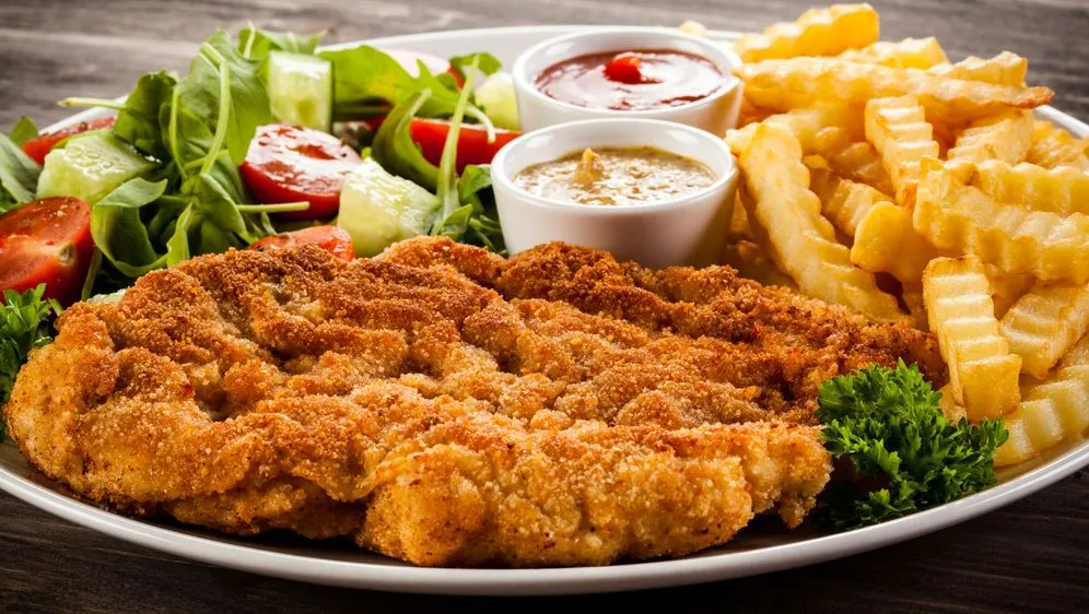 Schnitzel, món thịt chiên kinh điển của Đức