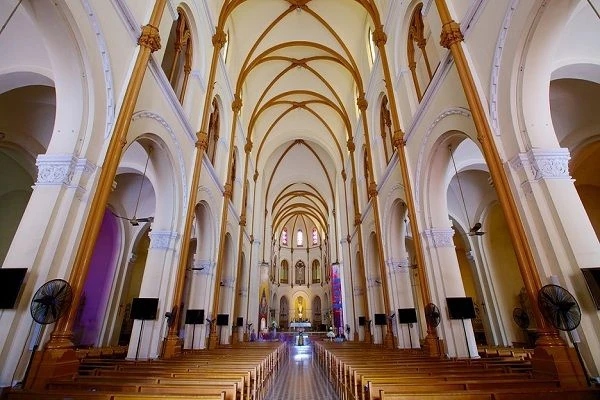 Nhà thờ Đức Bà