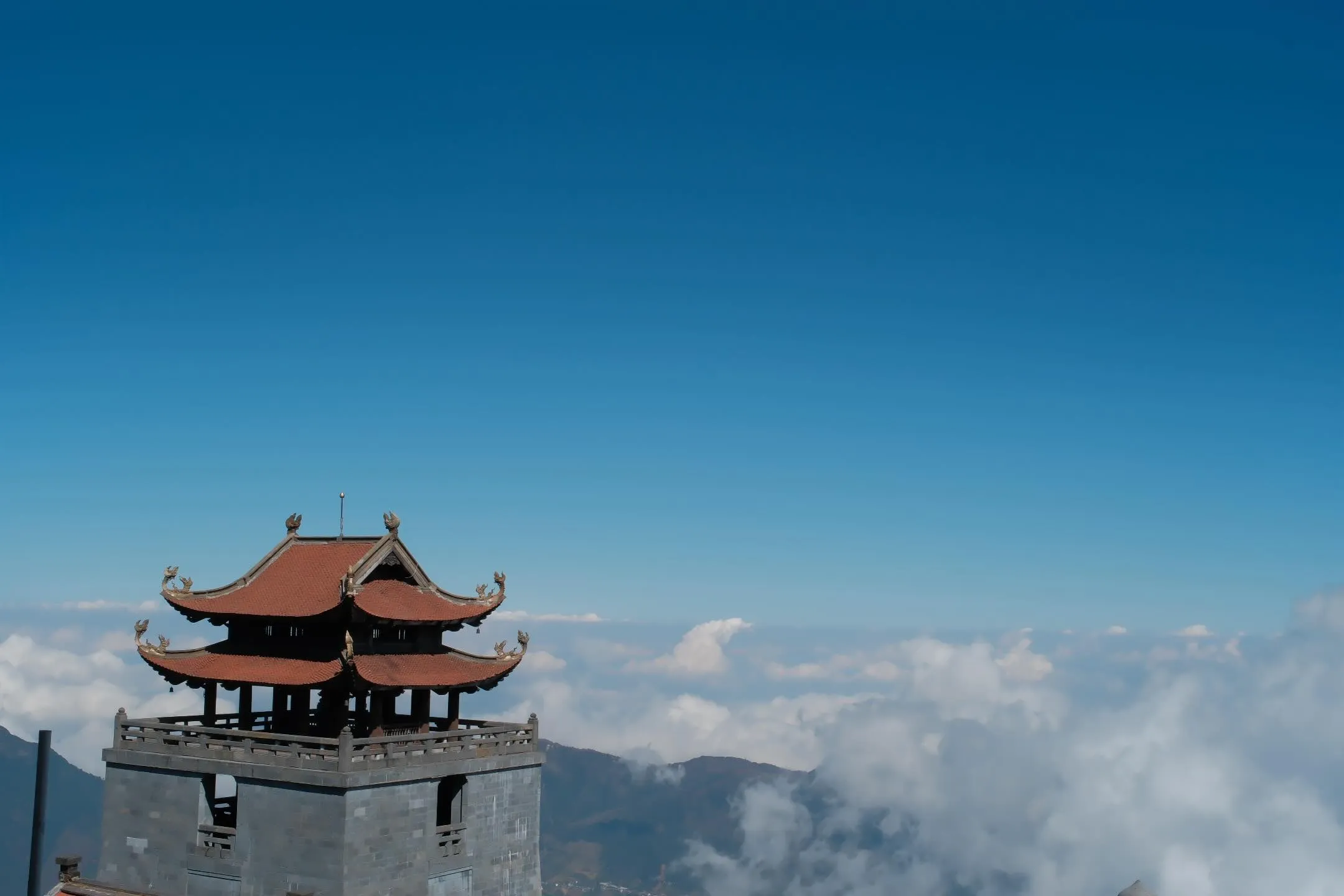 Sapa: Chạm tay vào mây, chạm lòng vào đá