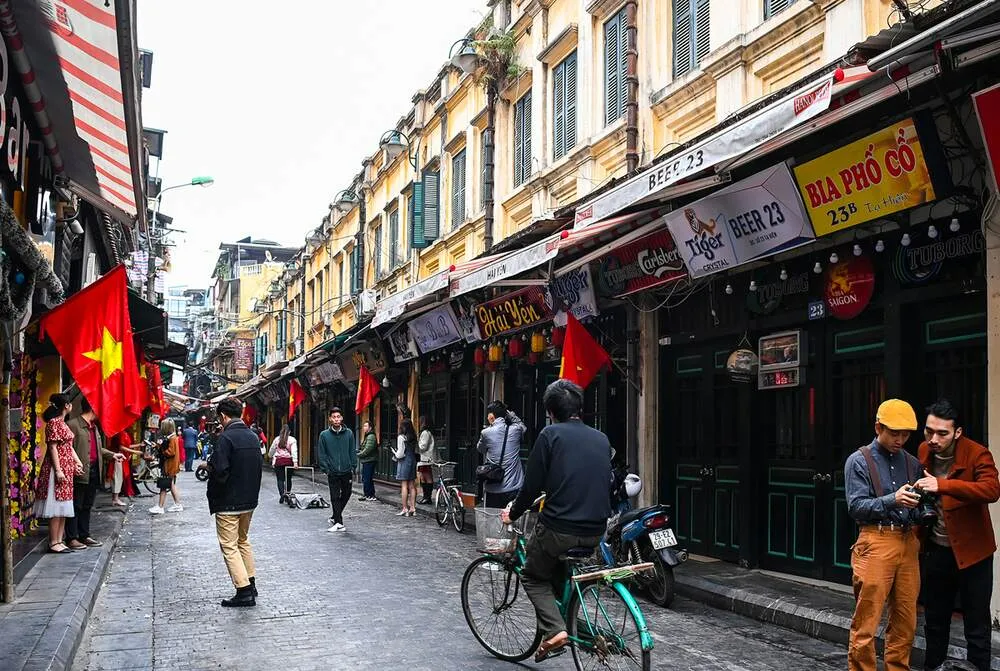 Tìm hiểu vẻ đẹp lịch sử và văn hóa tại phố cổ Hà Nội