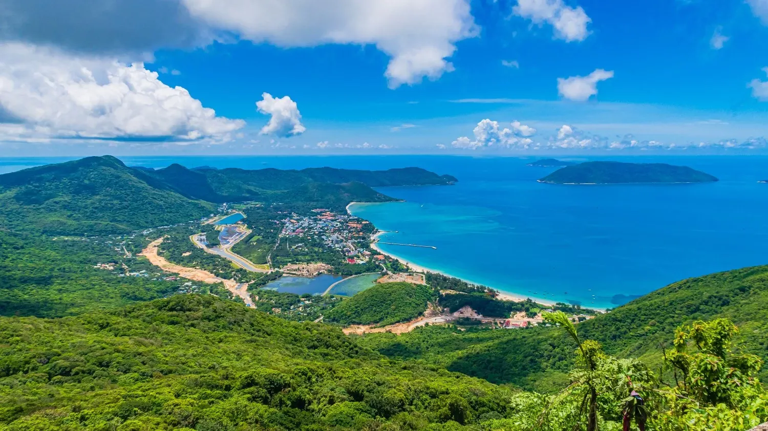 Vé máy bay Sài Gòn Côn Đảo 