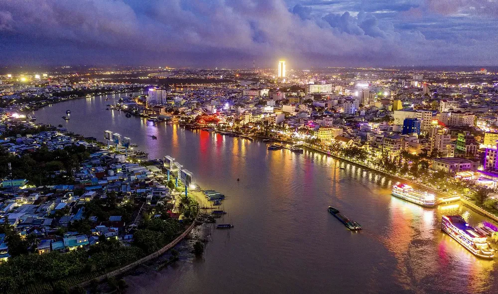 Vé máy bay Phú Quốc Cần Thơ, khám phá miền Tây trù phú