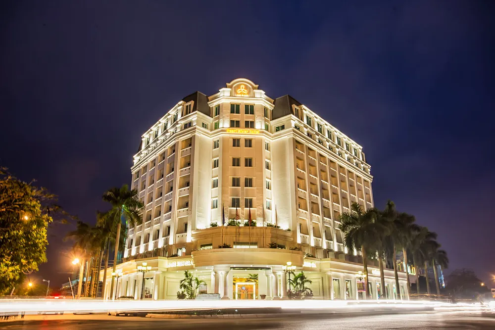 Khách sạn Pearl River đầy vẻ sang trọng