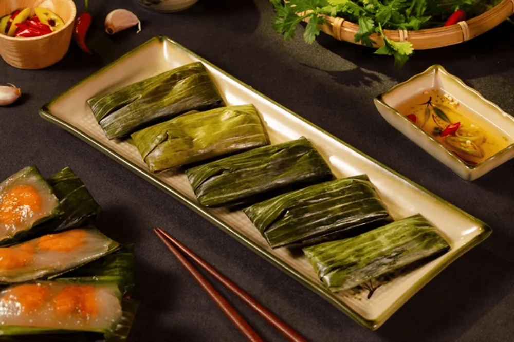 Bánh bột lọc kết hợp cùng nước mắm chua ngọt tạo nên hương vị vô cùng tinh tế