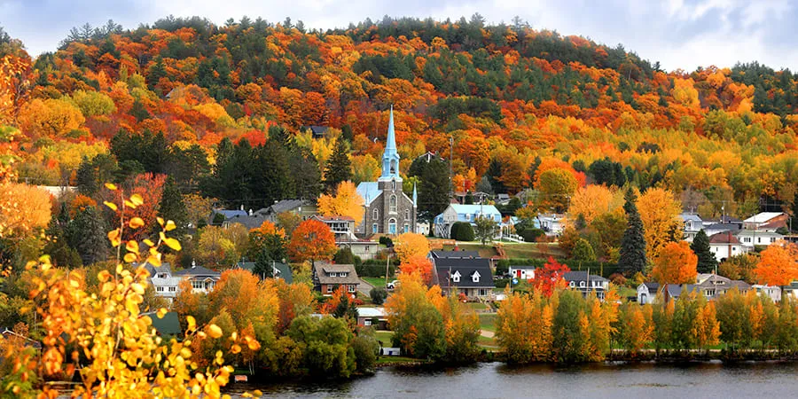 Vé máy bay đi Canada đến xứ sở lá phong