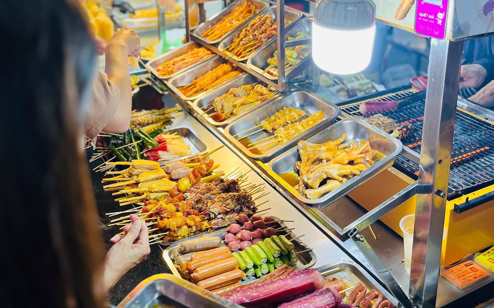 Vé máy bay Quy Nhơn Sài Gòn hành trình từ thành phố thi ca đến đô thị năng động