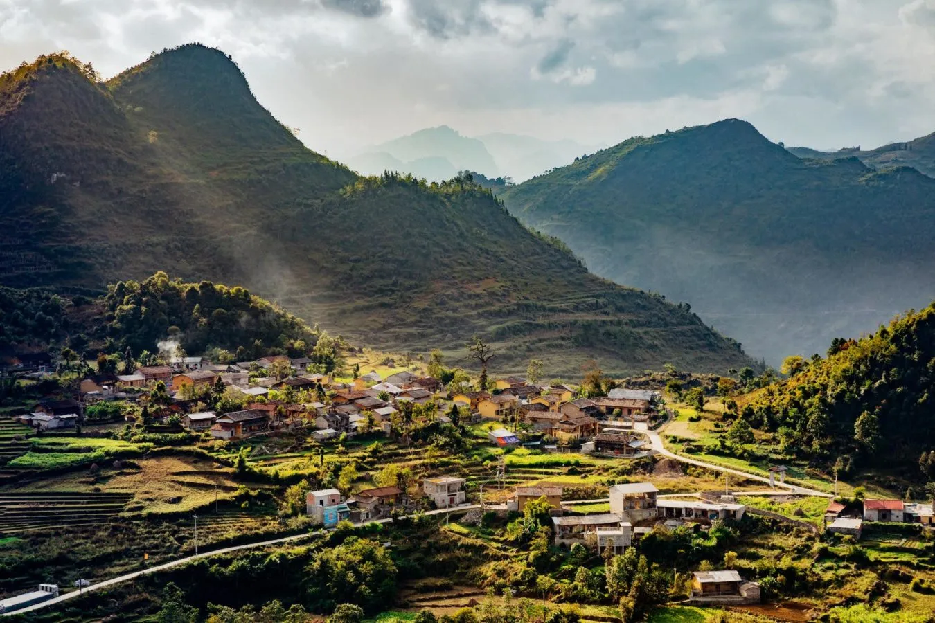 Du lịch Hà Giang, khúc ca của đá, mây và những nếp nhà vùng cao