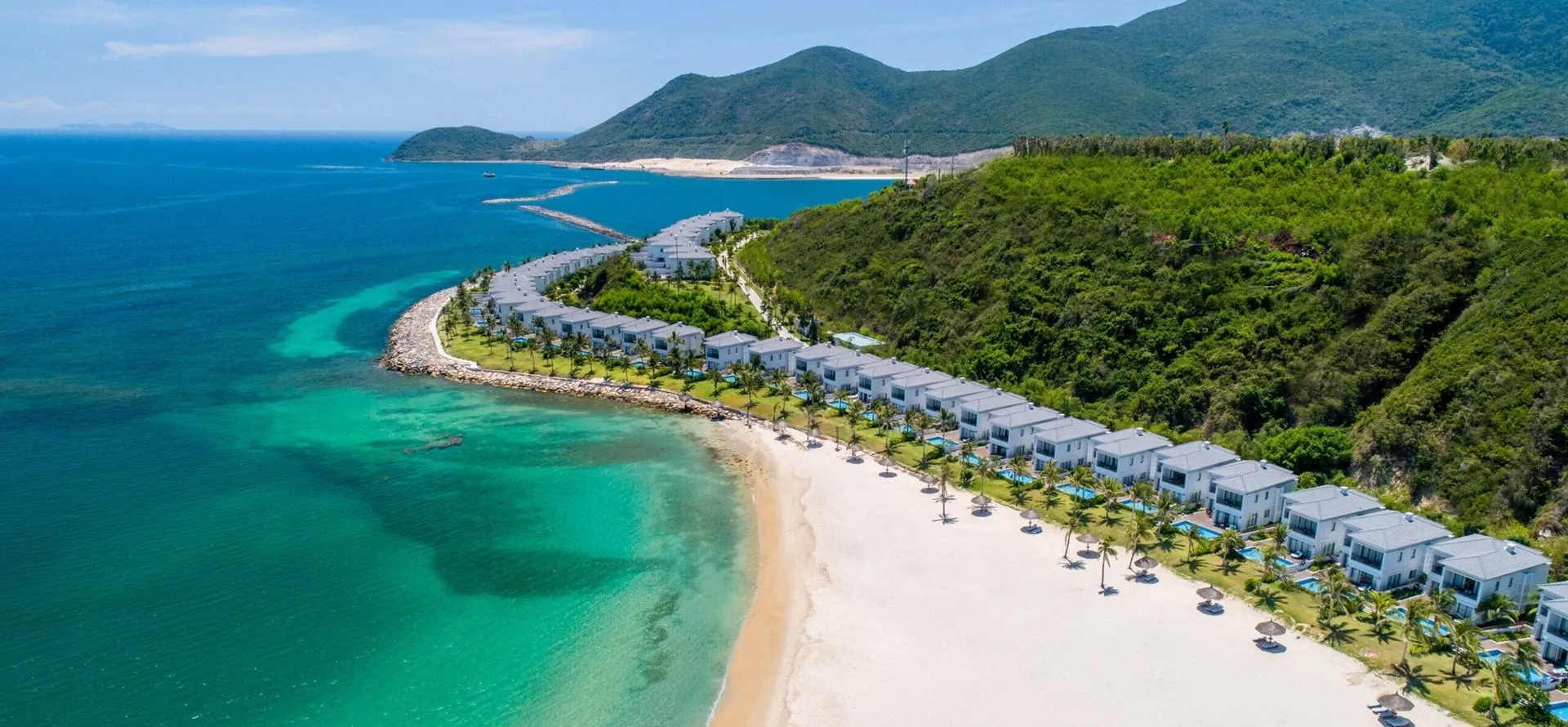Du lịch Nha Trang, nàng thơ rực rỡ của biển Đông