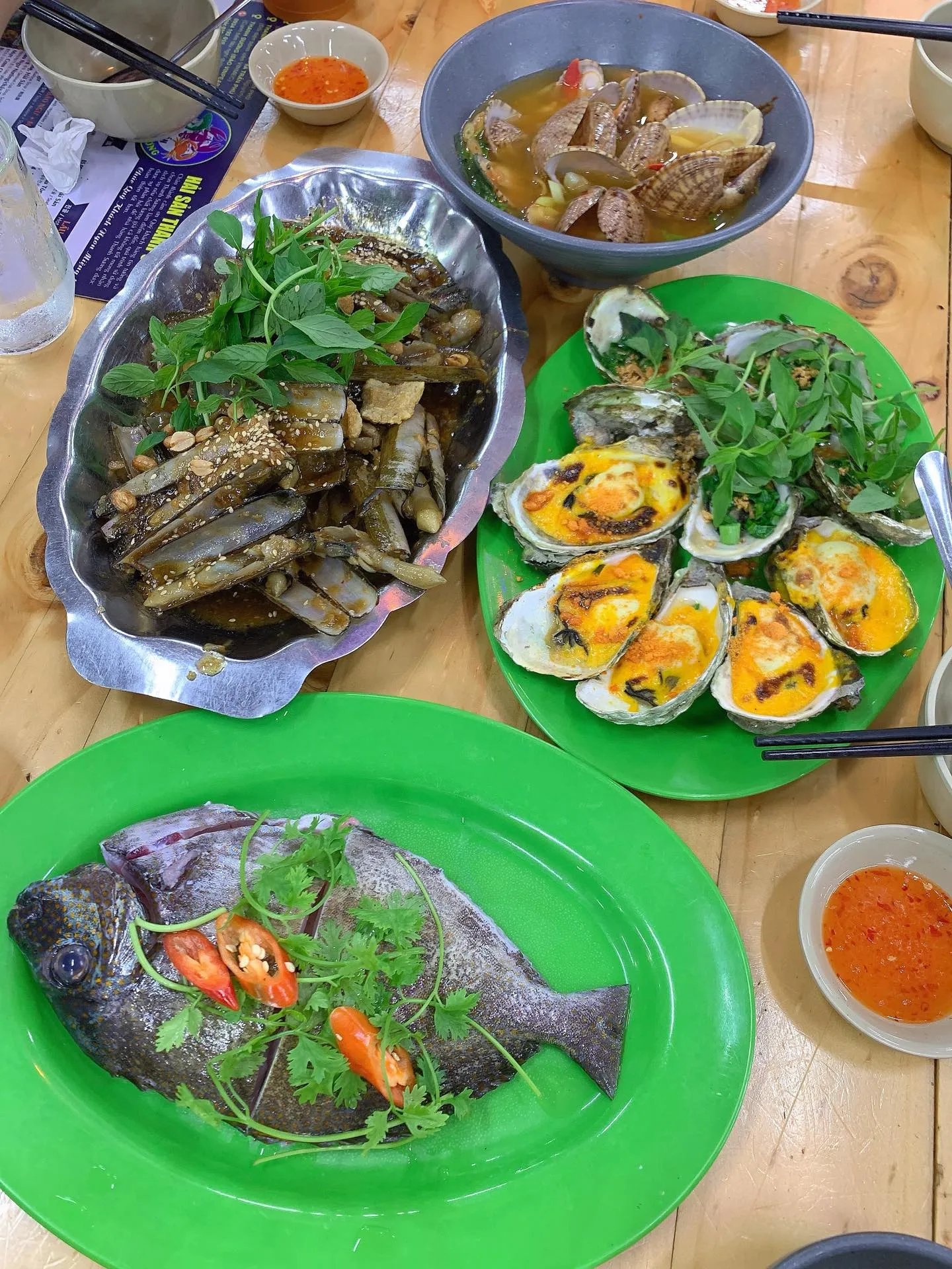 Hải Sản Đêm Nha Trang – Đại Tiệc Tươi Ngon Với Mức Giá "Hạt Dẻ"