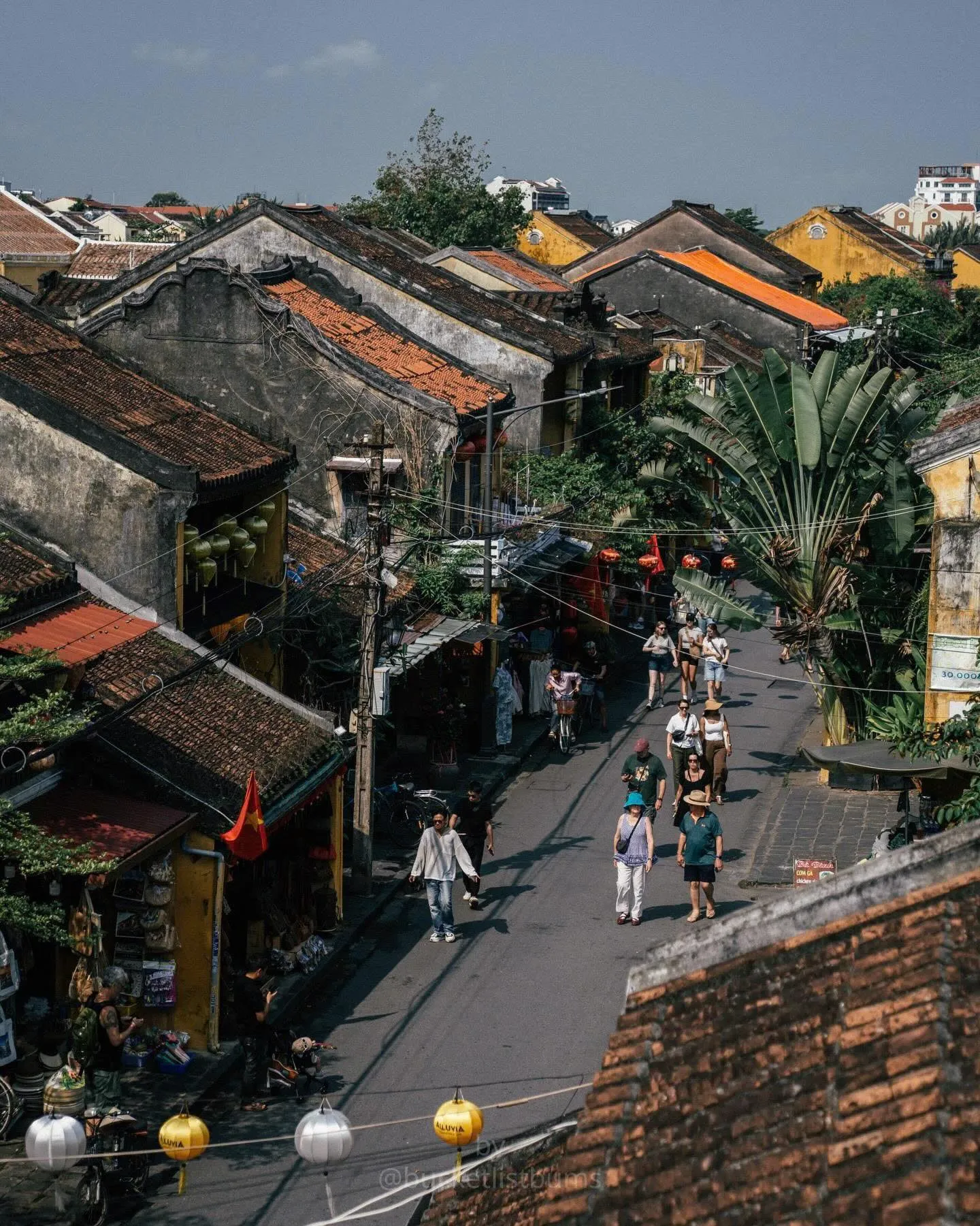 Phố cổ Hội An lung linh sắc màu